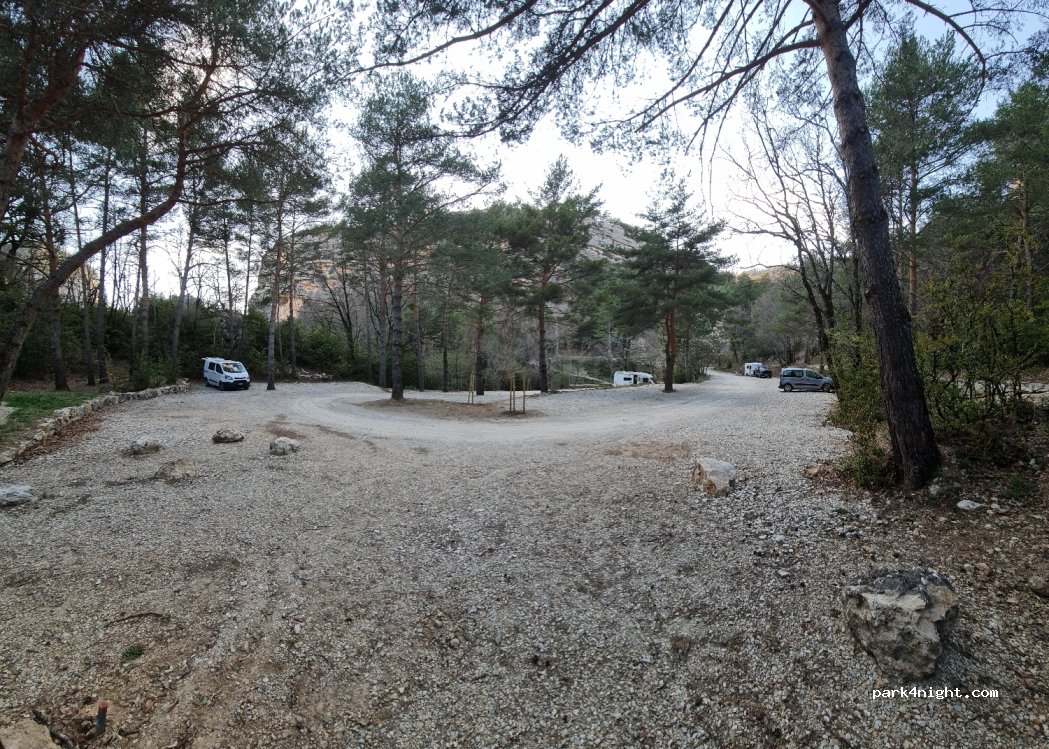 (04120) Rougon - — foto 2