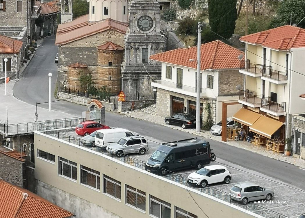 (220 03) Lagkadia - 19 Ethniki Odos Tripolis Olimpias — foto 3