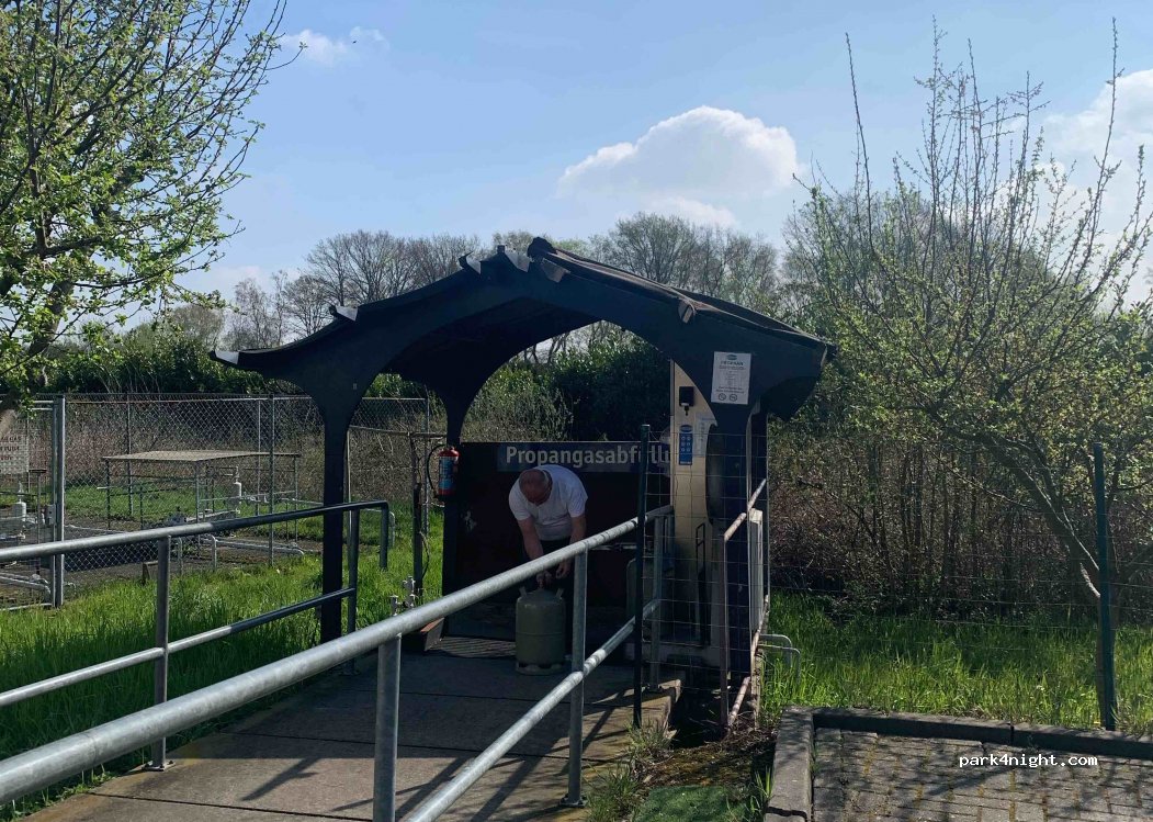 (5916 RE) Venlo - 100 Weselseweg — foto