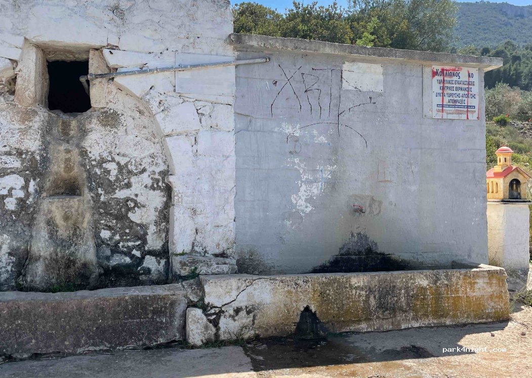 (203 00) Loutraki Agii Theodori - — foto