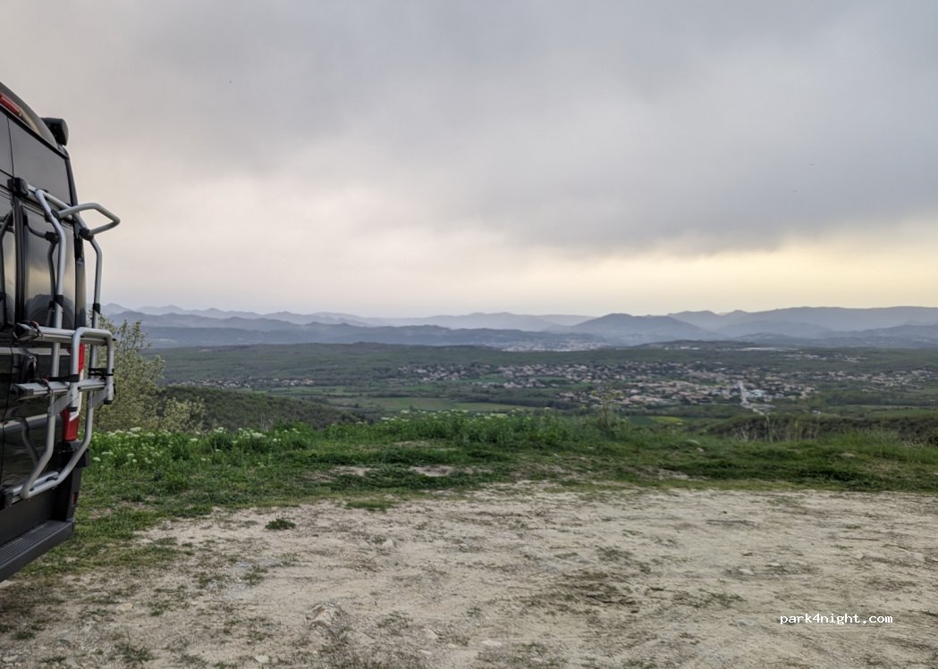(07170) Villeneuve-de-Berg - — foto 4