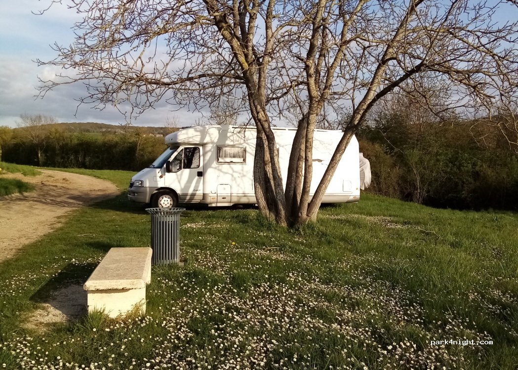 (71510) Saint-Léger-sur-Dheune - — foto