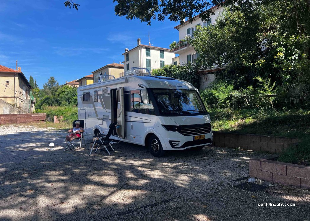 (06049) Spoleto - 2 Via San Tommaso — foto 4