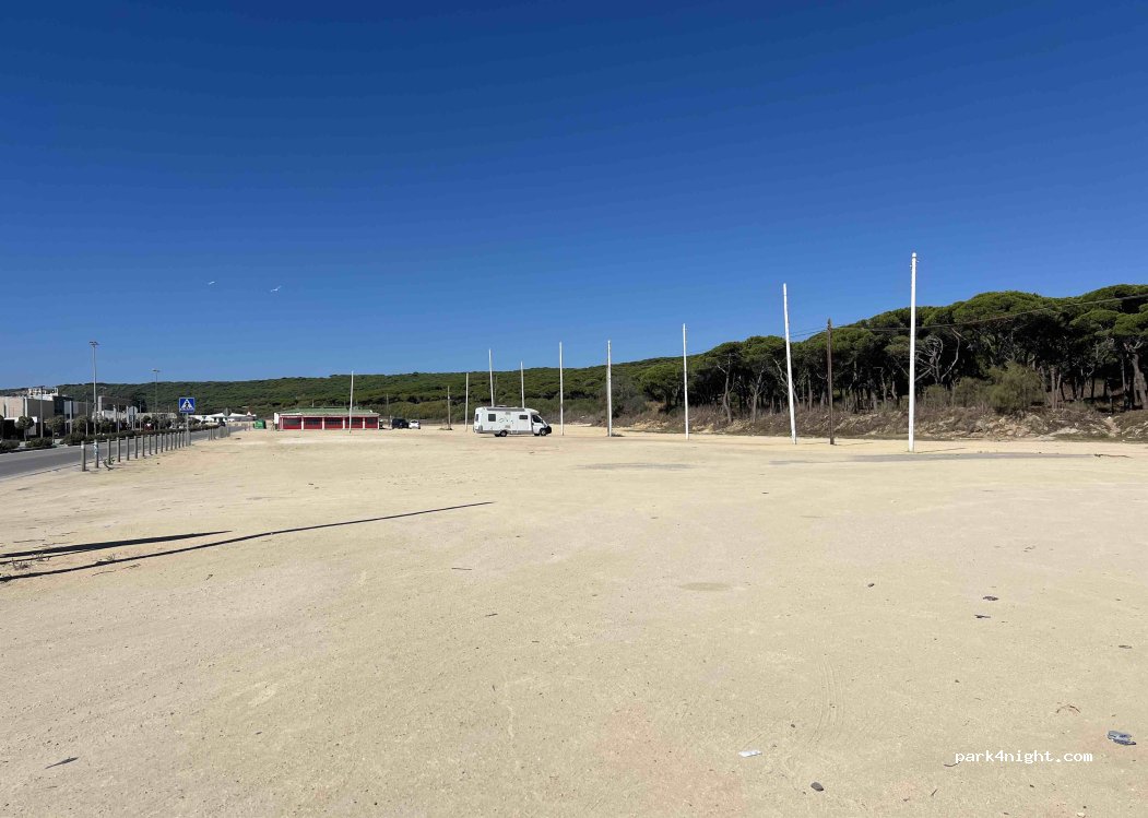 (11160) Barbate - 142 Avenida de la Mar — foto 4