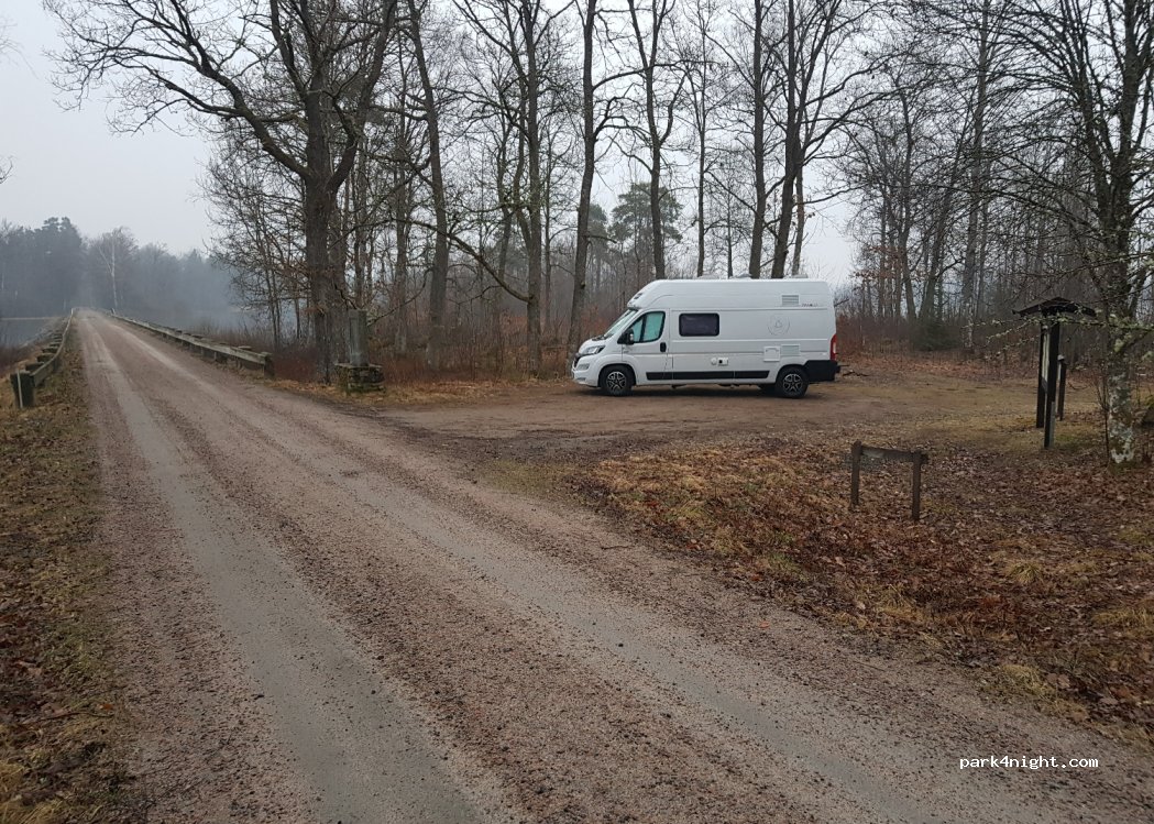(341 77) Agunnaryd - — foto