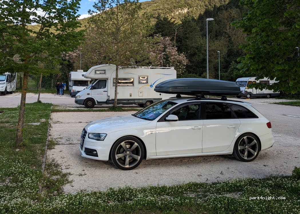 Area Sosta Camper Spoleto — foto 4