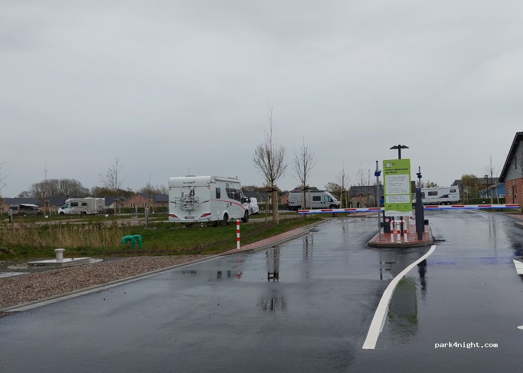 Wohnmobil-Ankerplatz am Deich — foto 3