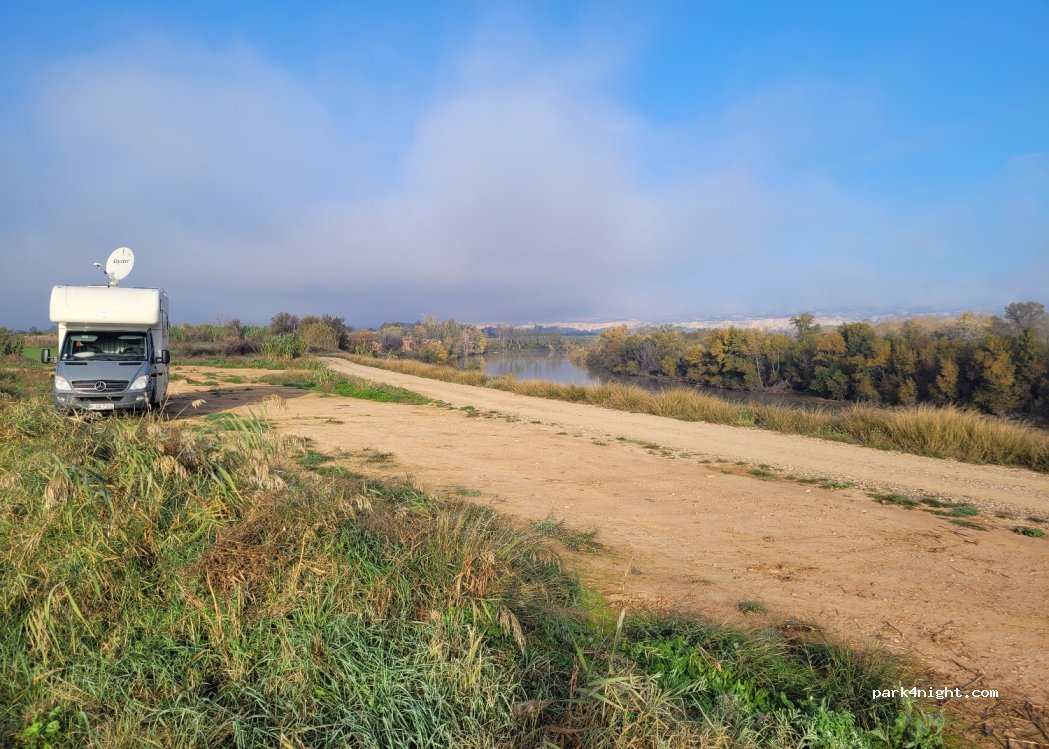 (50630) Alagón, Zaragoza - — foto 2
