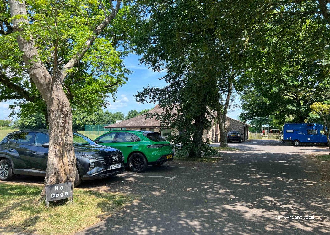 (SN14 6AR) Grittleton - 4 School Lane — foto 4