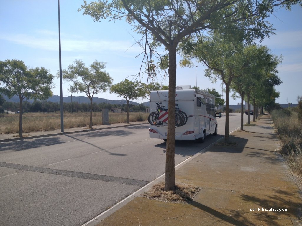 (17480) Roses - 6 Carretera de I'Estacio de Vilajuiga — foto