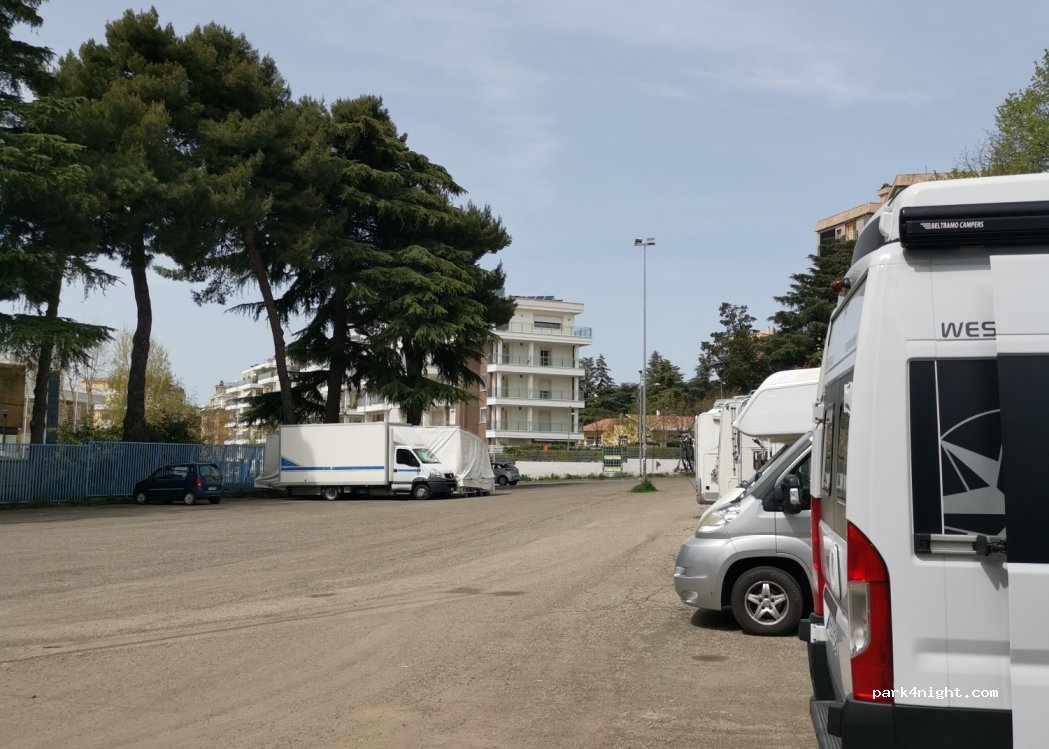 (01100) Viterbo - 4 Via Virgilio Papini — foto 2