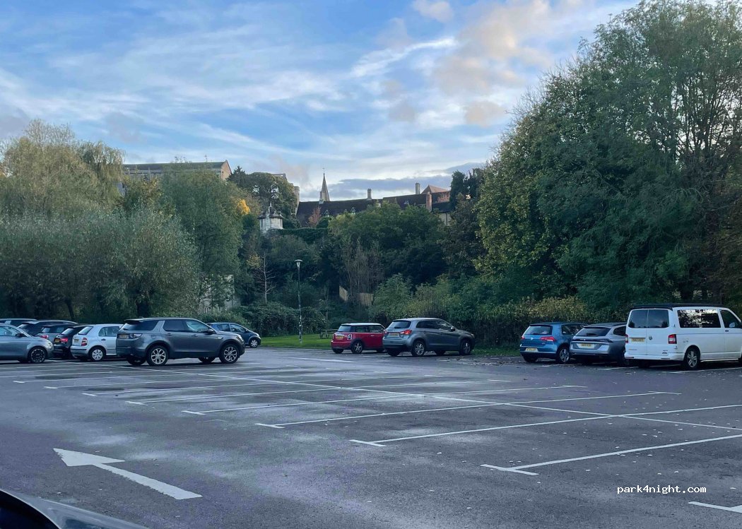 (SN16 0AJ) Malmesbury - 85 Gloucester Road — foto