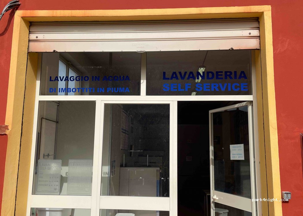 (08045) Lanusei - 22 Via Bingiarena — foto