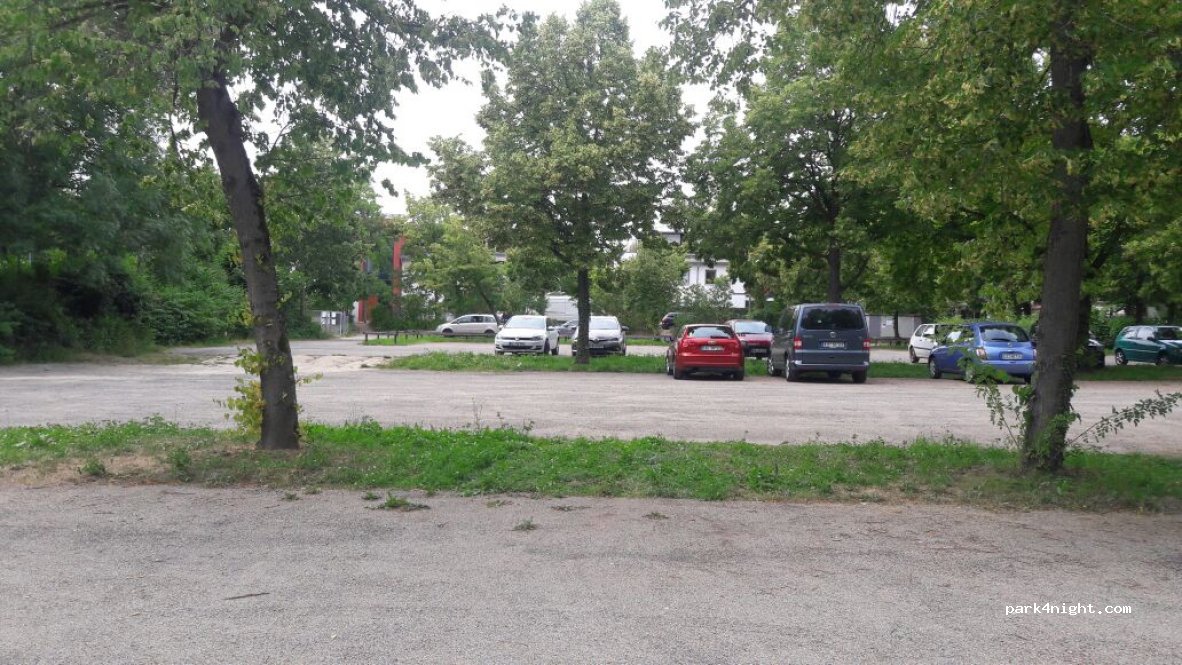 Wohnmobilstellplatz — foto