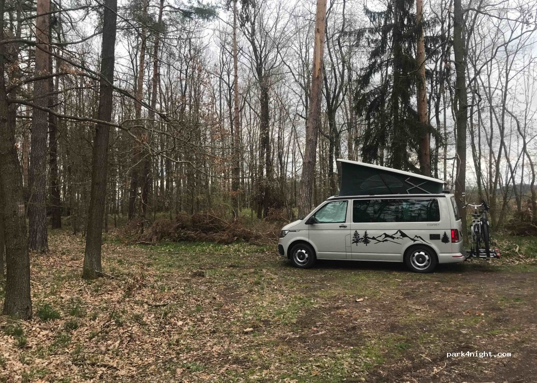 (270 04) Kolešov - — foto