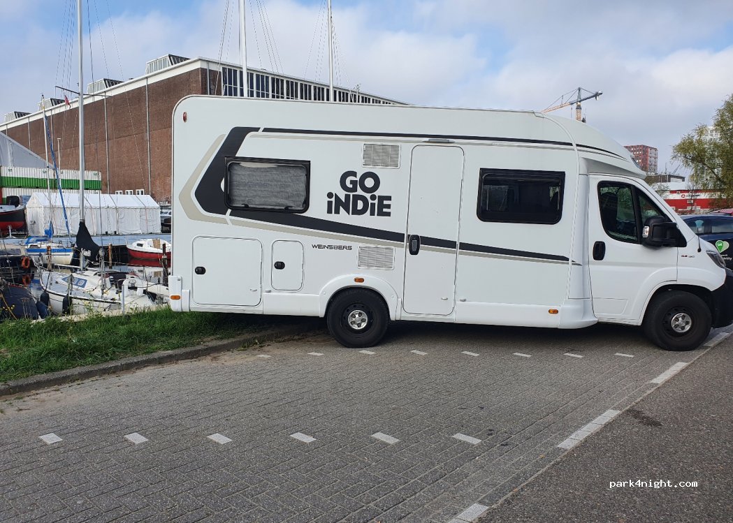 (1033 SB) Amsterdam - 24 Tt. Vasumweg — foto