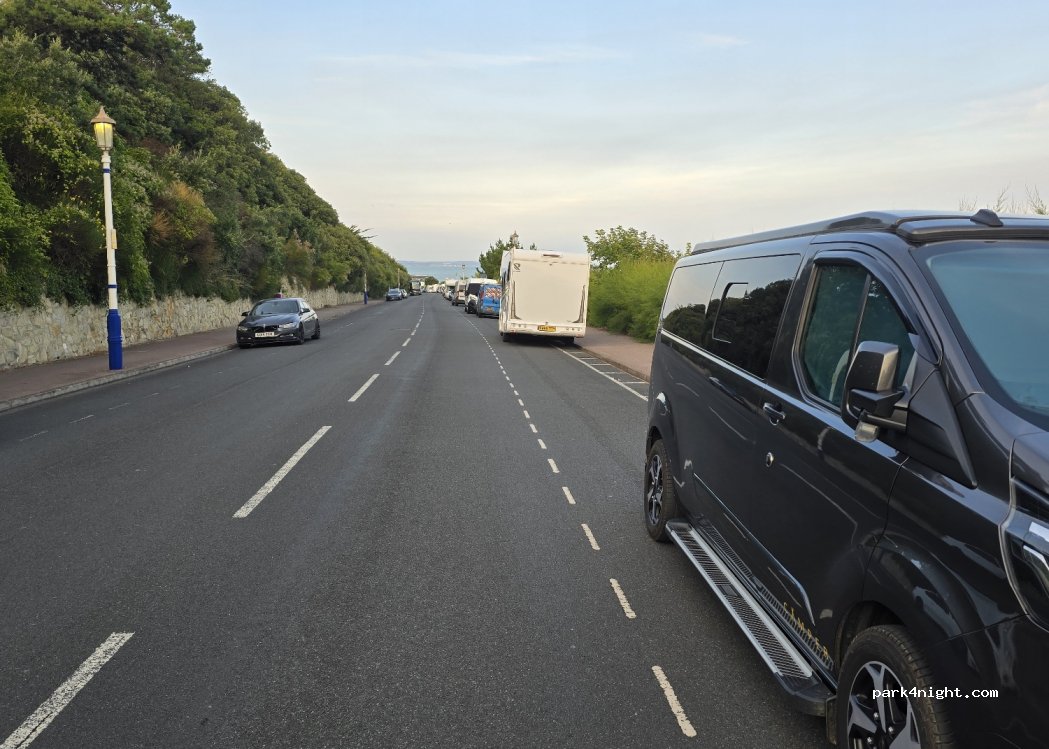 (BN20 7AF) Eastbourne - 10 South Cliff — foto 4