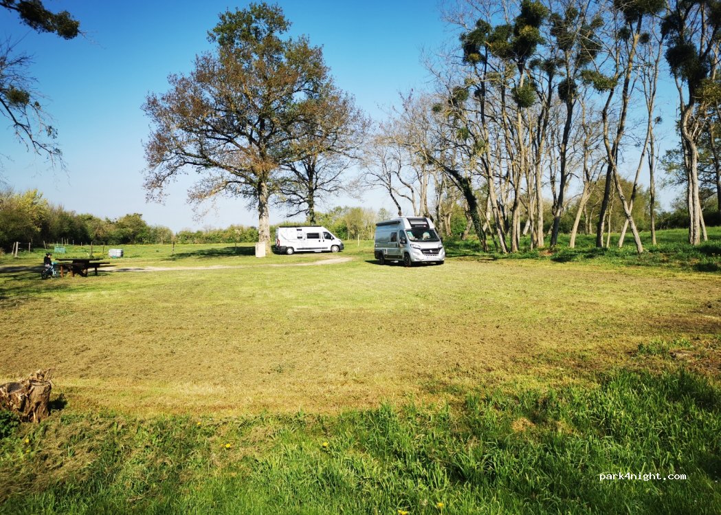 (49430) Les Rairies - — foto