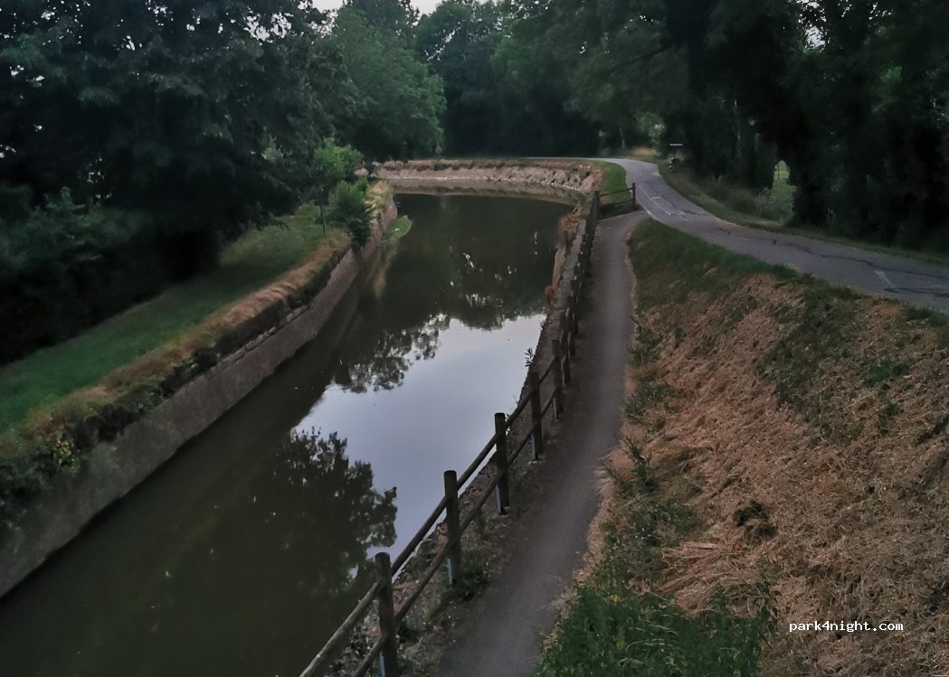 (71150) Chassey-le-Camp - 1 Allée Henri Pretet — foto 4