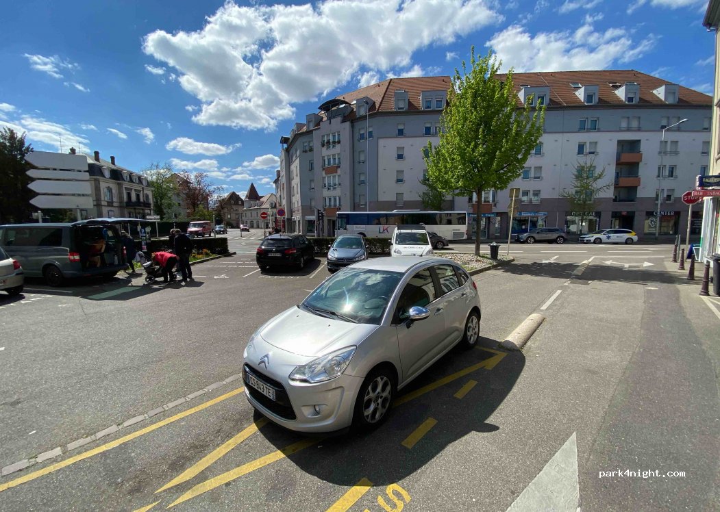 (68000) Colmar - 3 Rue de la 5E Division Blindée — foto