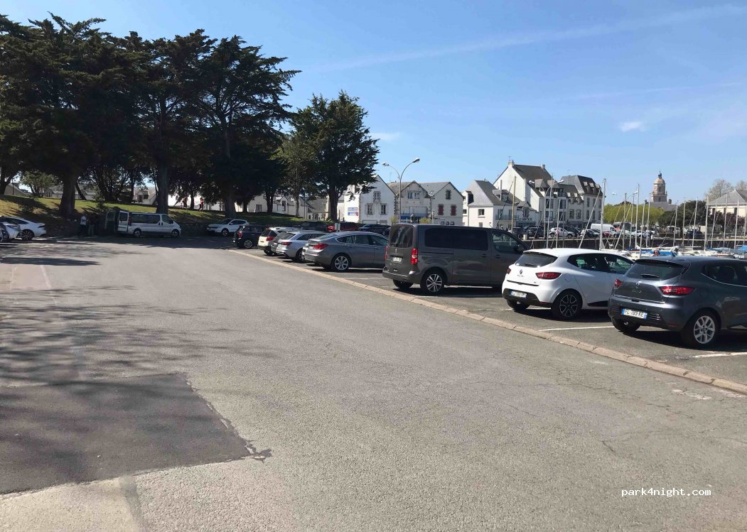 (44490) Le Croisic - 1 Rue du Bassin — foto 3