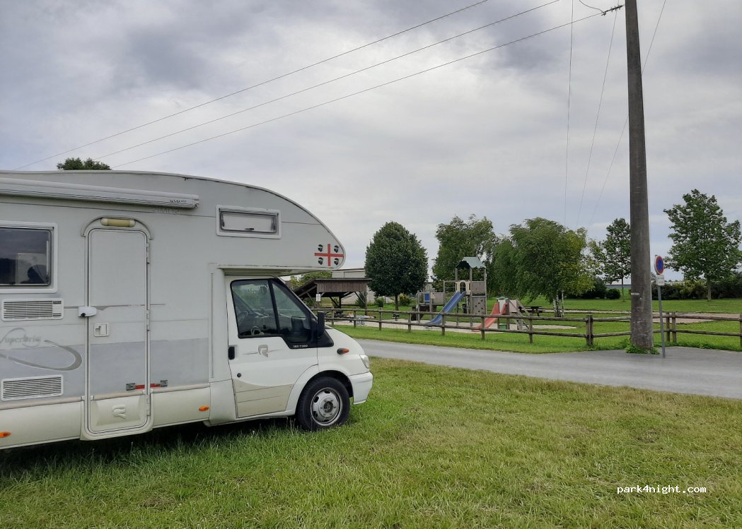 (51510) Matougues - 6 Chemin de Champigneul — foto 3
