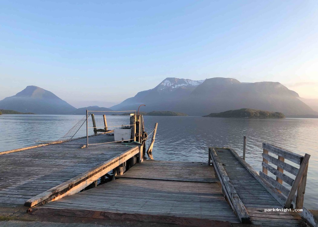 (6265) Vatne - Vatnefjordvegen — foto 3