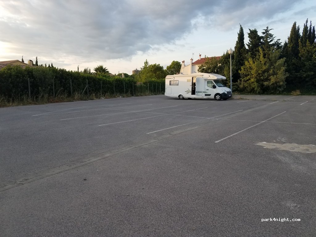 (66170) Millas - 132 Avenue Jean Jaurès — foto 2