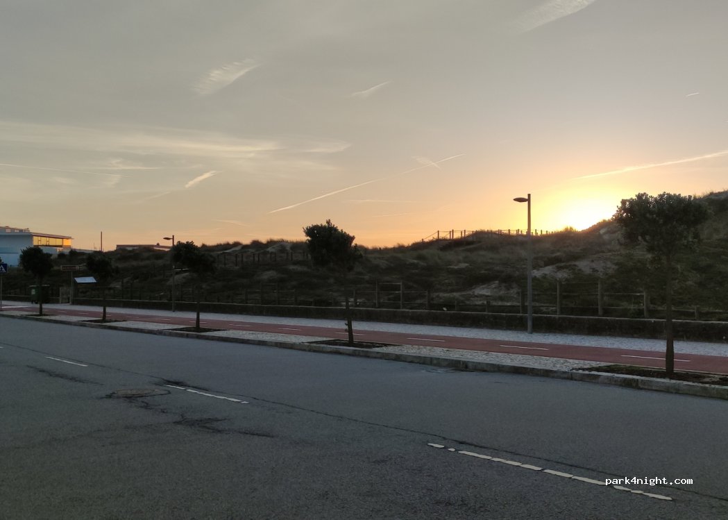(4740) Esposende - 49 Avenida de Banhos — foto 2