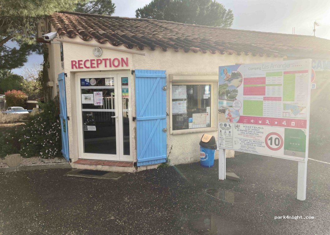 Les Amandiers — foto 3