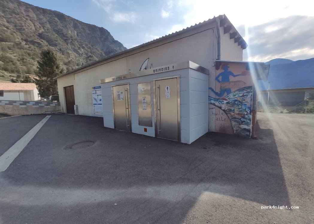 (05190) Rousset - 13 Rue des Tennis — foto