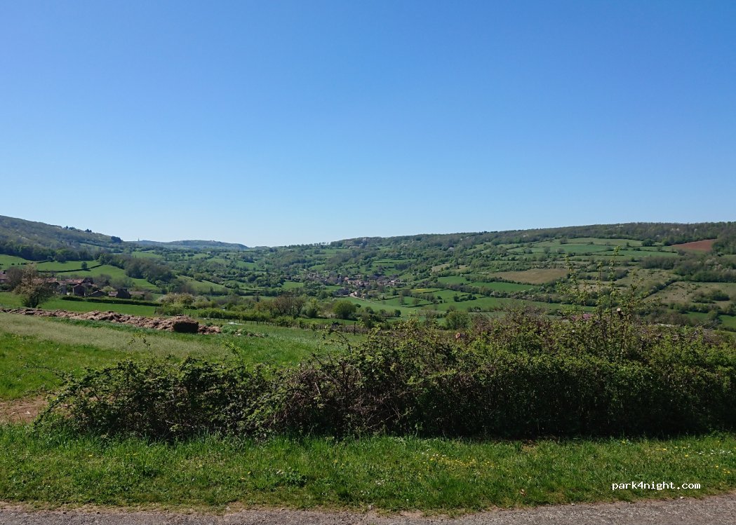 (71250) Blanot - Unnamed Road — foto 2