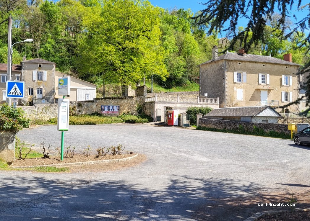 (86210) Bellefonds - 1 Le Bourg — foto