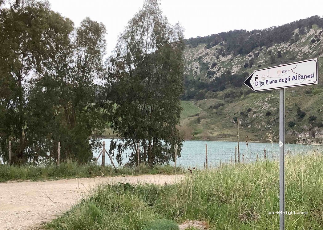 (90037) Piana degli Albanesi - — foto 3