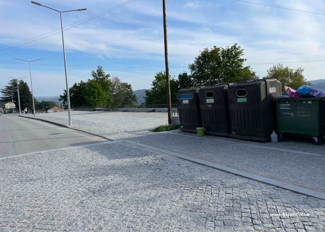 (3600) Castro Daire - 2 Rua Estrada da Barragem — foto 4