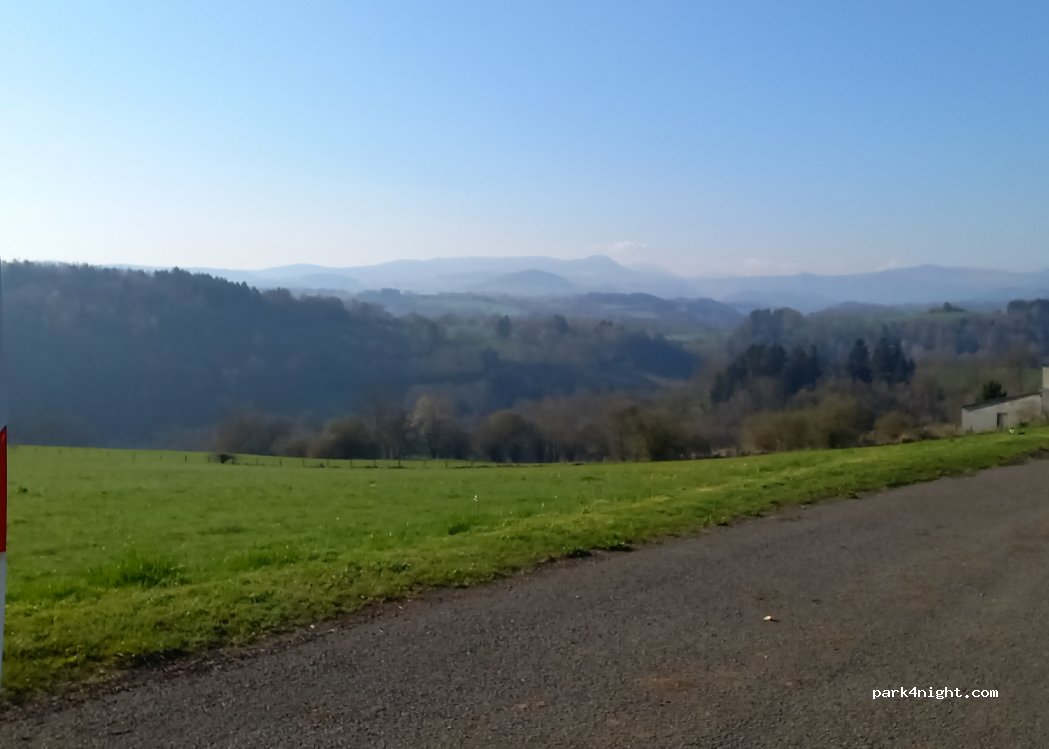 (63740) Gelles - Monges — foto 4