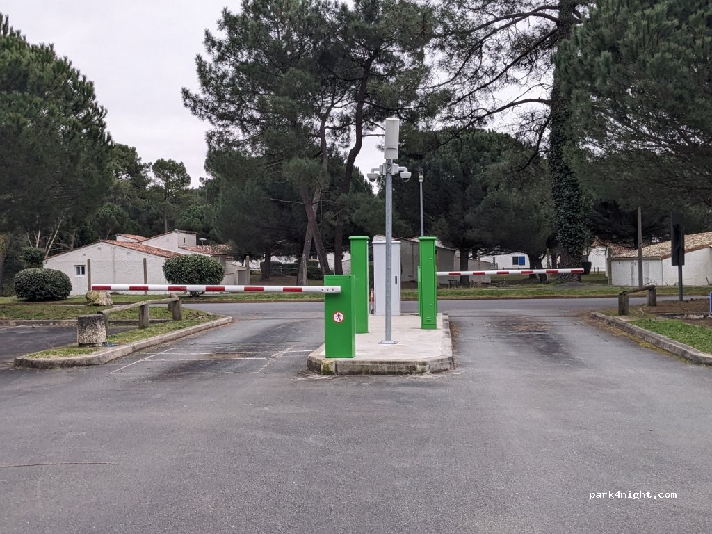 (17570) Les Mathes - Av. de l'Atlantique — foto