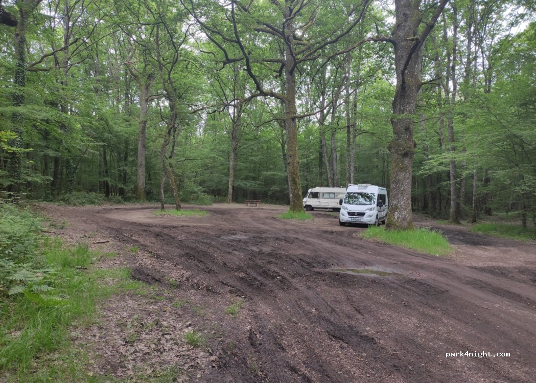 (58130) Urzy - Unnamed Road — foto 2