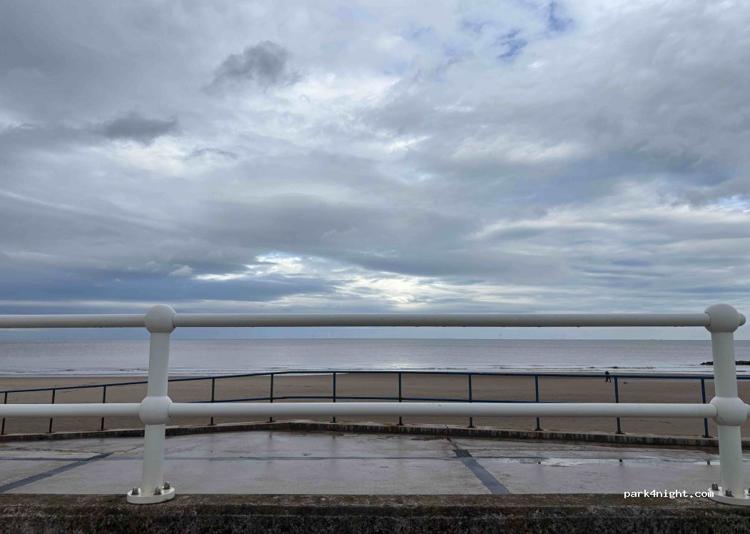 (LL19 7LE) Prestatyn - 38 Beach Road East — foto 4