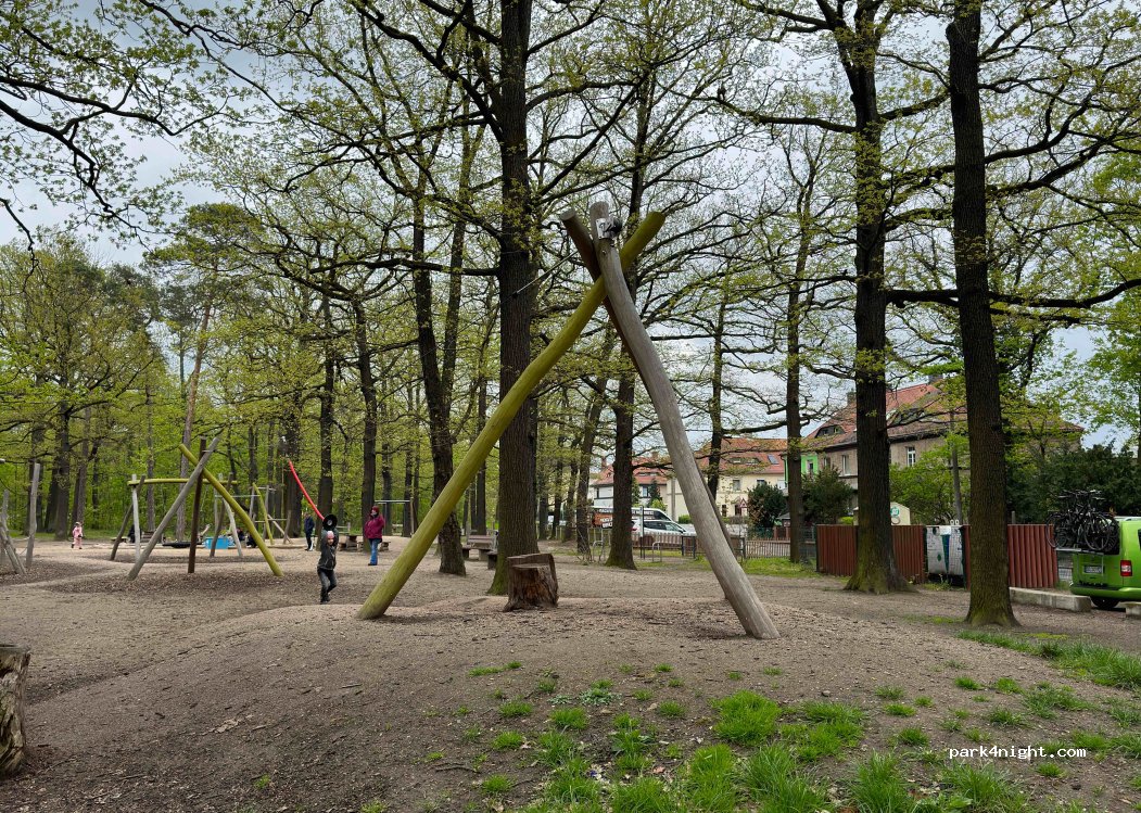 (01129) Dresden - 11 Neuländer Straße — foto