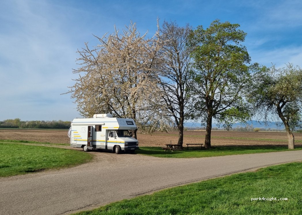 (68320) Grussenheim - Unnamed Road — foto
