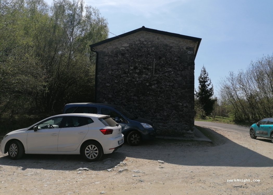 (24060) Solto Collina - 1 Via Cerrete — foto