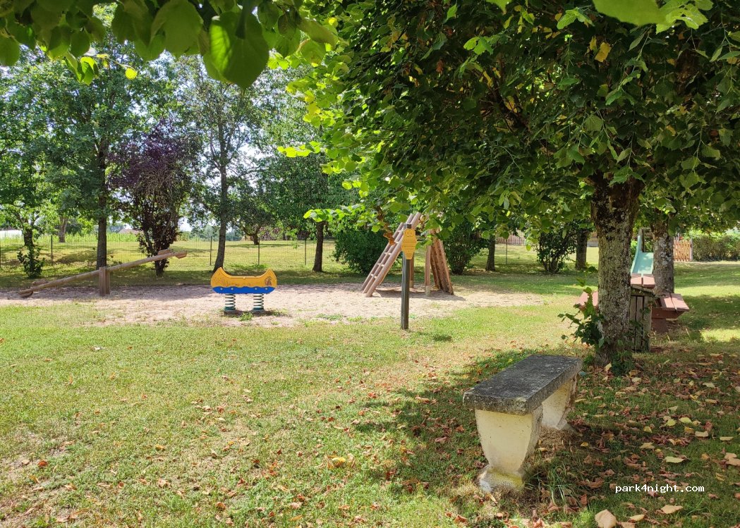 (89200) Sauvigny-le-Bois - 45 Rue Fleurie — foto