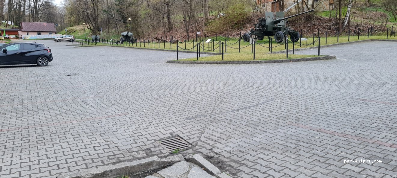 (32-860) Czchów - 5 Węgierska — foto