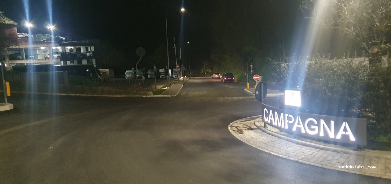 (84022) Campagna - 2 Via G. Guerriero — foto