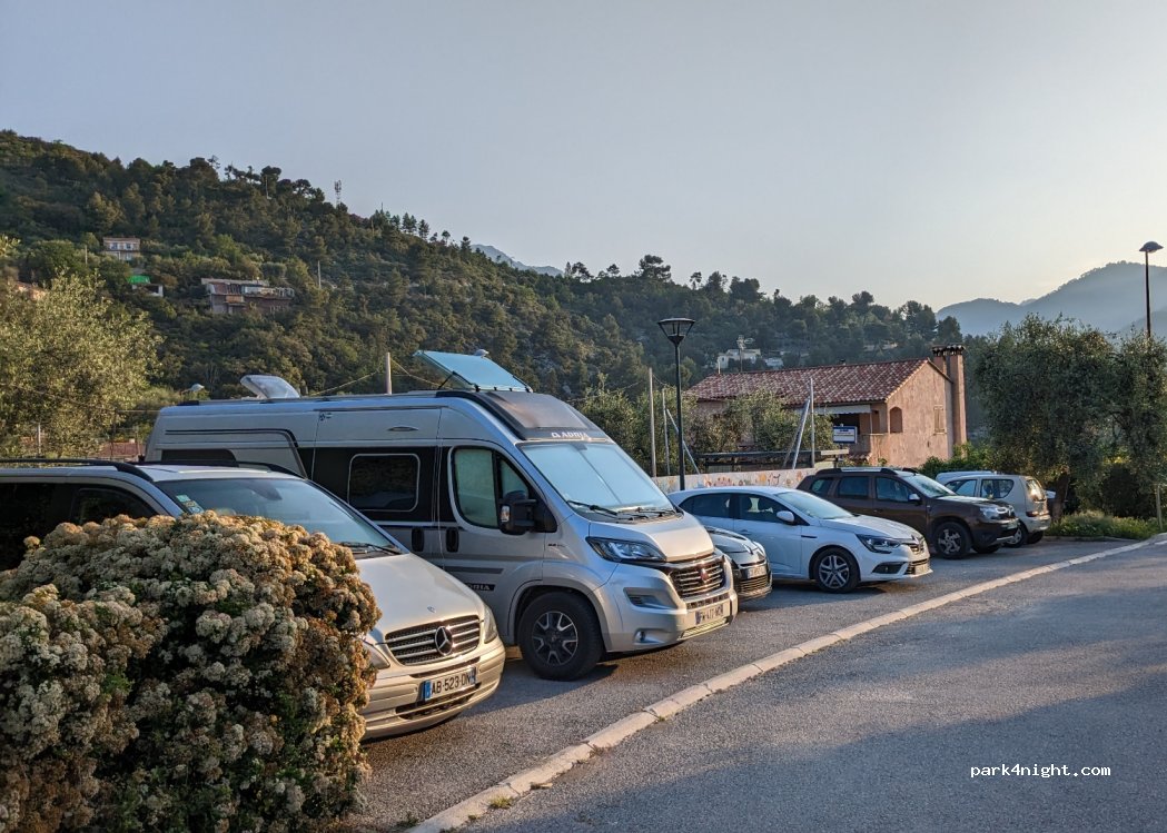 (06390) Coaraze - 19 Place Alexandre Mari — foto 4