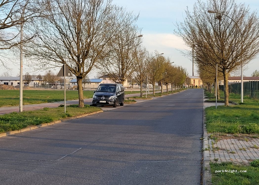(15306) Seelow - 23 Mühlenstraße — foto