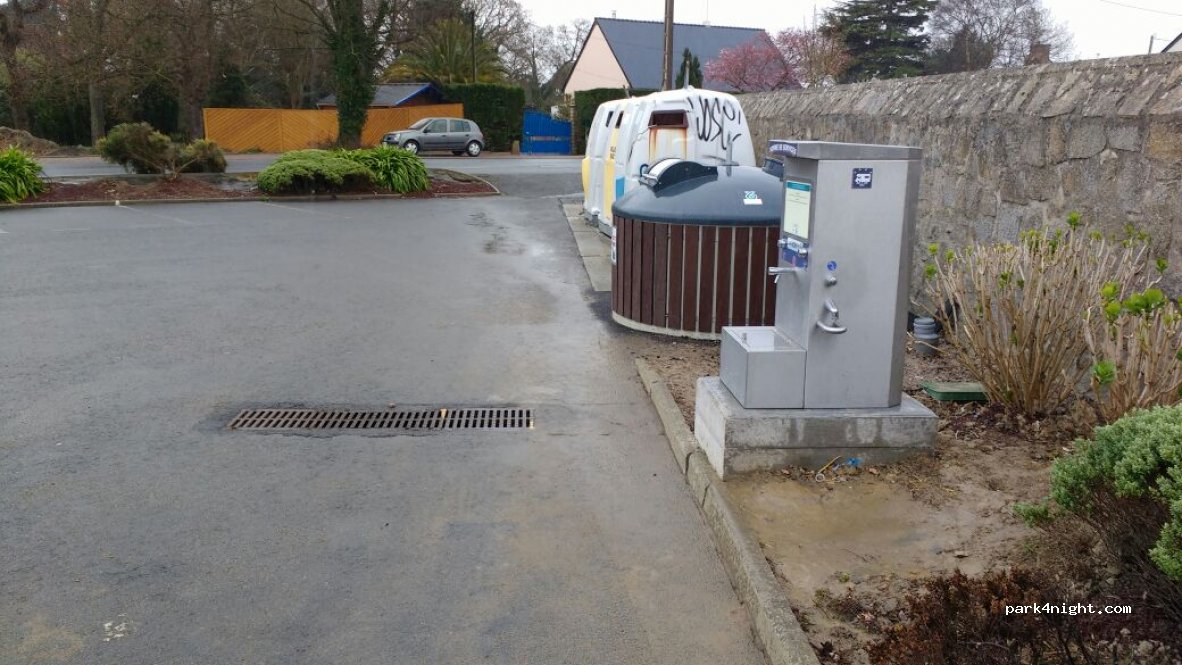 Parking de Stationnement de Camping-cars de Saint-Cast-le-Guildo — foto