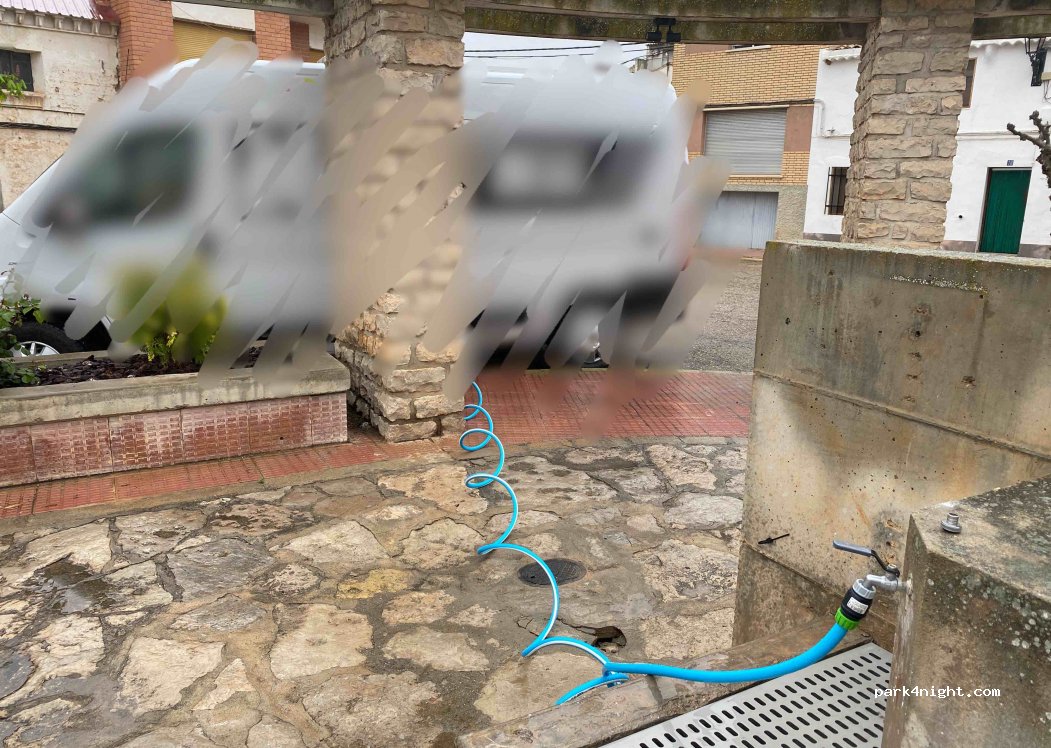(44590) Azaila - 32 Plaza Aragón — foto