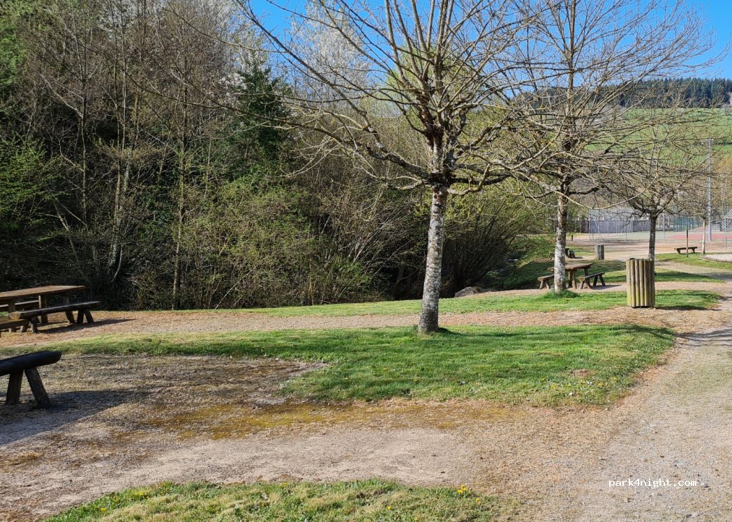 (69870) Claveisolles - 60 Route de la Casse Froide — foto 2